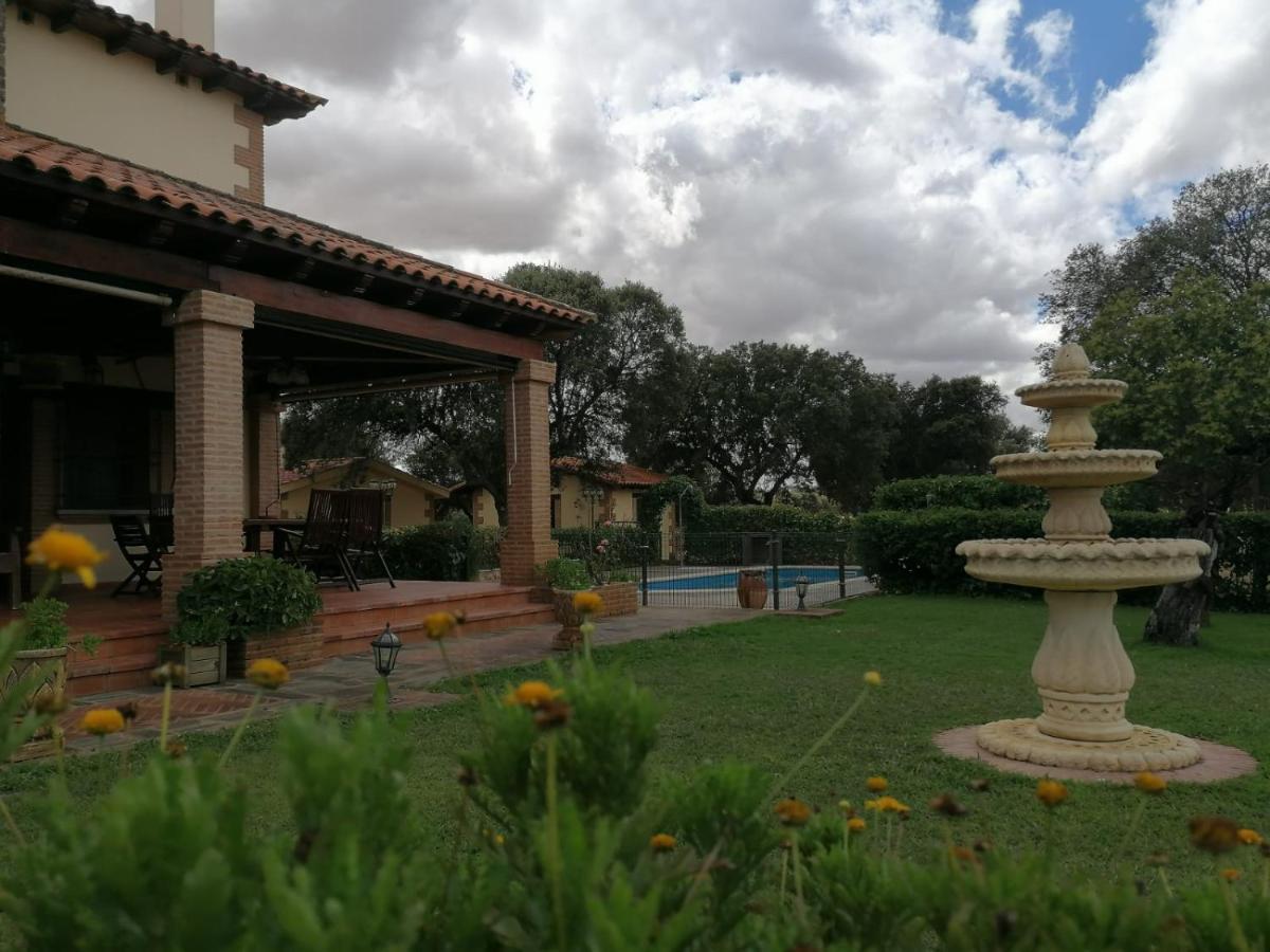 Casa Rural Suerte De Los Mozos Caces Eksteriør billede