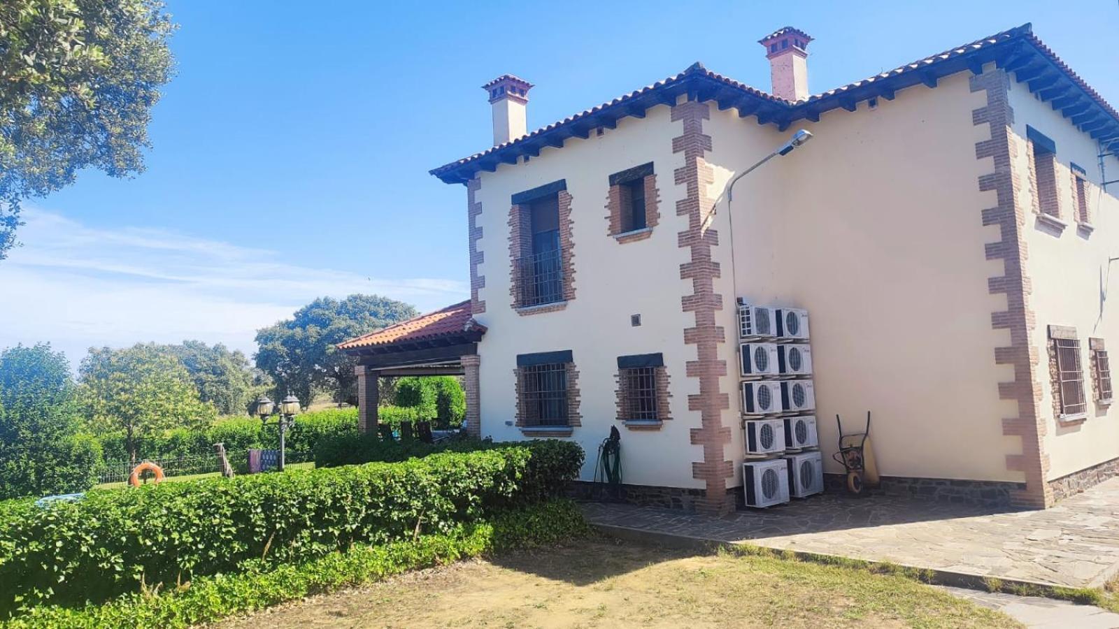 Casa Rural Suerte De Los Mozos Caces Eksteriør billede